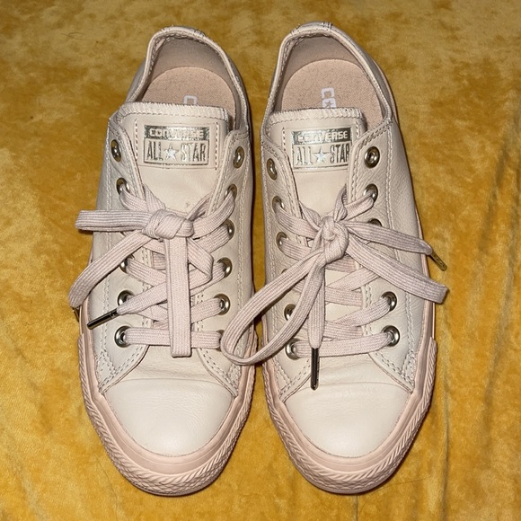 Converse | Shoes | Leather Converse 